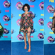 Illustration for article titled Nauseating Neons, Power Suits, and Frilly Florals Dominated the Teen Choice Awards